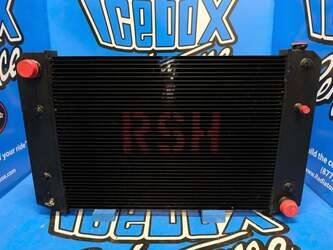 Image de PIÈCES DÉTACHÉES Radiator - Aluminum Chevrolet / GMC Used