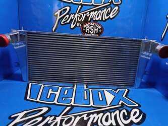 صورة ل مبرد هواء الشحن مبرد هواء الشحن دودج مستعملة