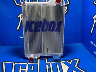 صورة ل Radiator - Aluminum Radiator - Aluminum كاتربيلر مستعملة