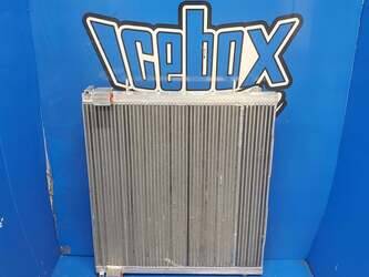 صورة ل مبردات الزيت كاتربيلر مستعملة