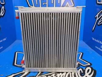 صورة ل مبردات الزيت كاتربيلر مستعملة