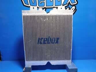 صورة ل مبردات الزيت كاتربيلر مستعملة