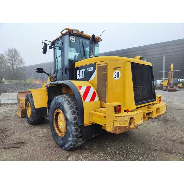 2011 Caterpillar 938H-43352899