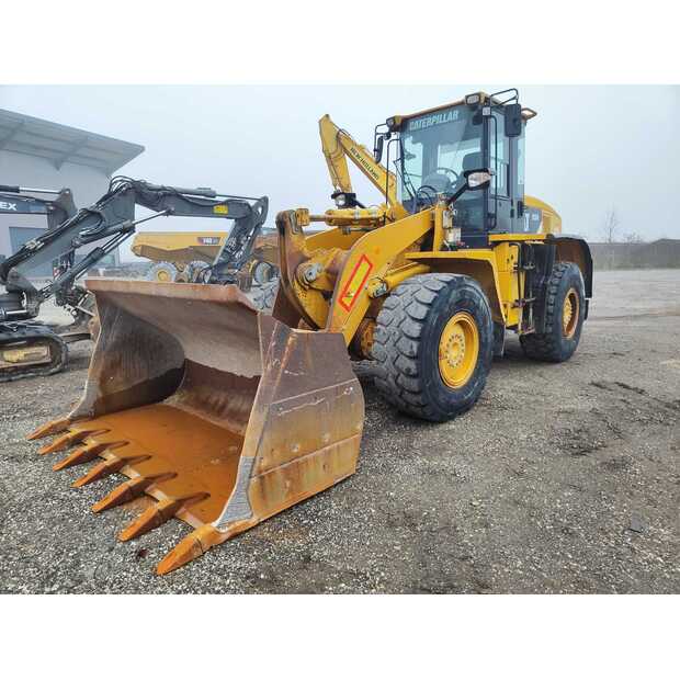 2011 Caterpillar 938H-43352901