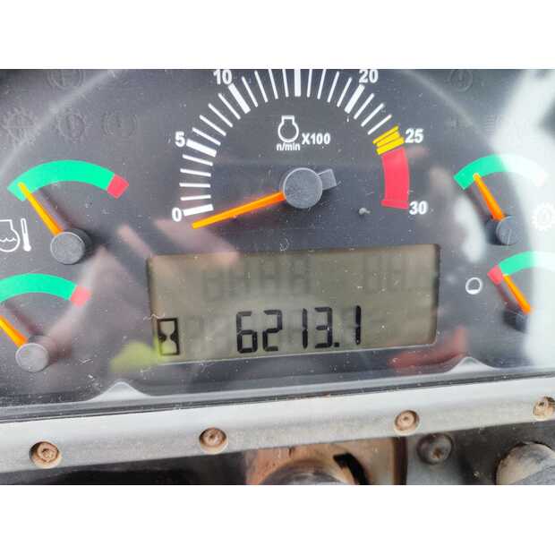 2011 Caterpillar 938H-43352910