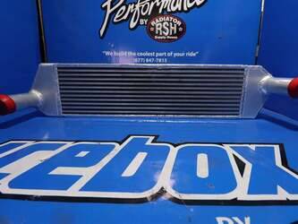 صورة ل مبردات الهواء مبردات الهواء كاتربيلر مستعملة