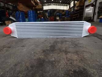 صورة ل مبردات الهواء مبردات الهواء كاتربيلر مستعملة