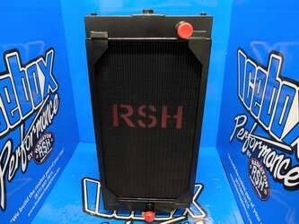 صورة ل Radiator-SOH كاتربيلر مستعملة