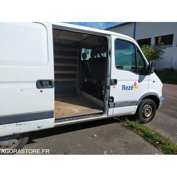 2001 رينو Master-43360944