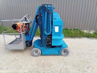 صورة ل رافعات هوائية 2007 ايه تي ان Piaf 880R