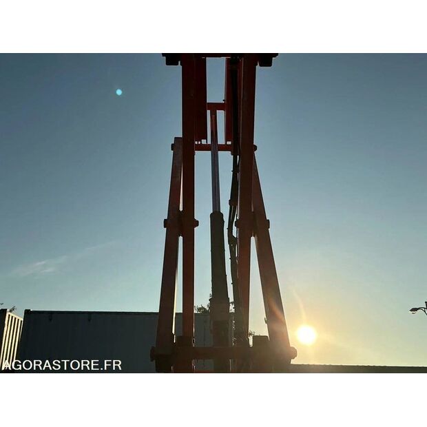 2014 Genie GS3246-43361601