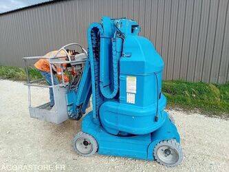 صورة ل رافعات هوائية 2007 ايه تي ان Piaf 880R