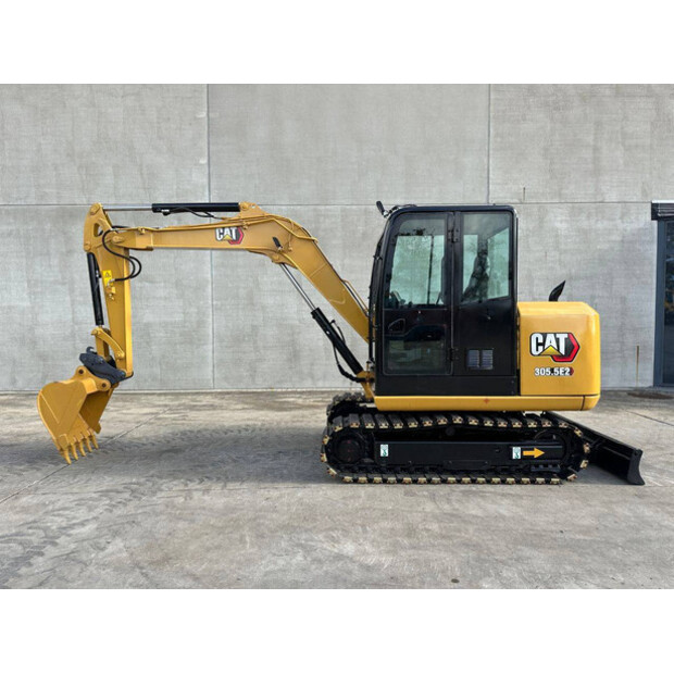 2017 Caterpillar 305.5E2-43363412