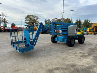 Image for ARTICULATED BOOM LIFTS 2000 Genie Z45/25
