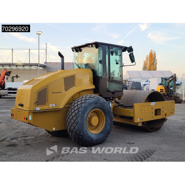 2017 Caterpillar CS66B-43364708