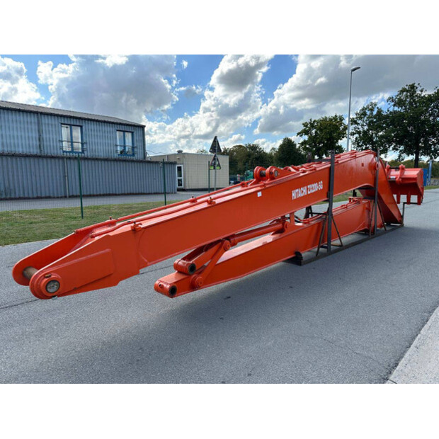 2025 Hitachi ZX200-43364737