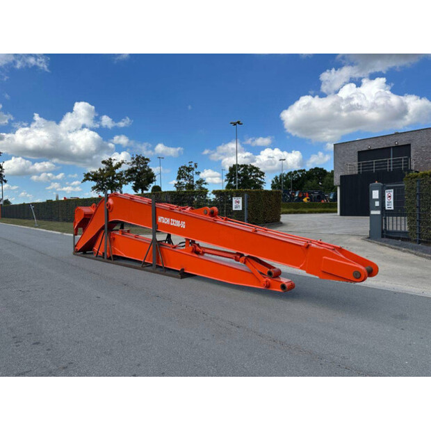 2025 Hitachi ZX200-43364739