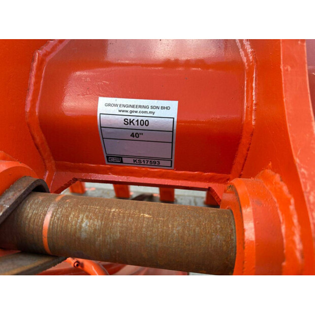 2025 Hitachi ZX200-43364748