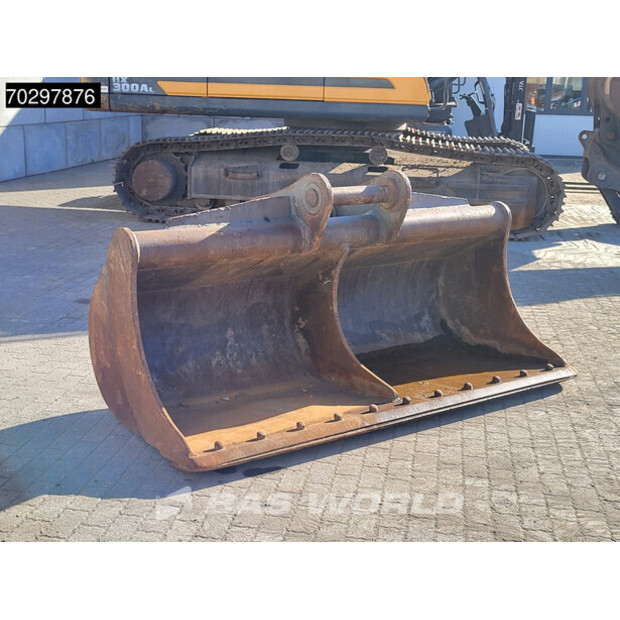 2022 Hyundai HX300-43364781