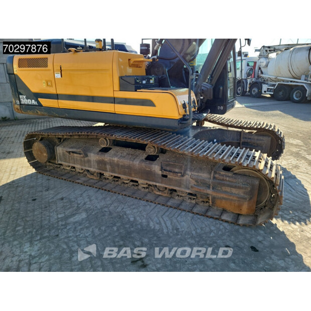 2022 Hyundai HX300-43364805