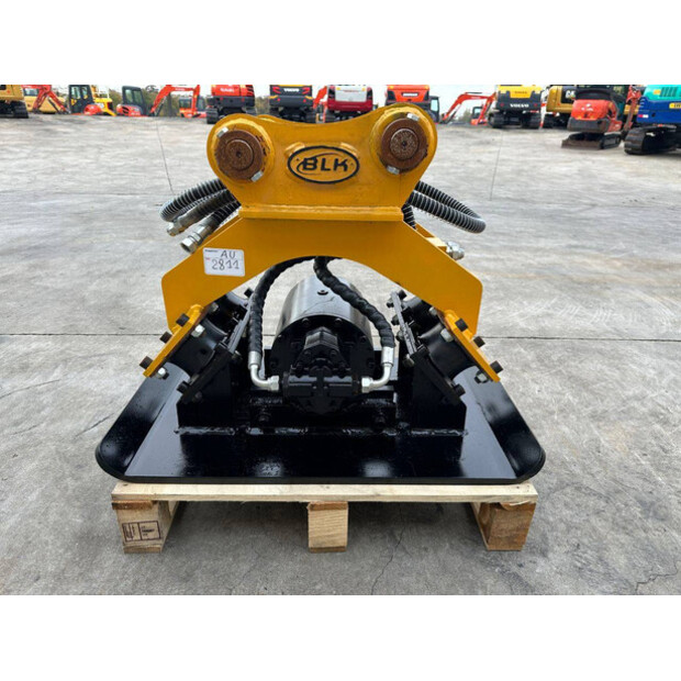 2025 BLK BLK/04-43365348