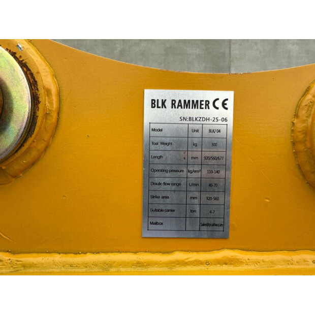 2025 BLK BLK/04-43365352