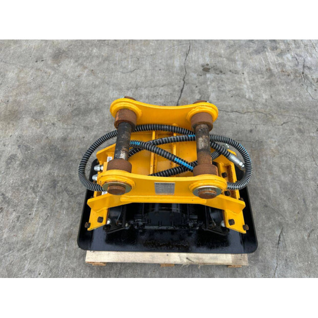 2025 BLK BLK/04-43365353