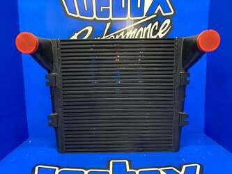 Image de Refroidisseur d'air de suralimentation Charge Air Cooler BLUEBIRD Used