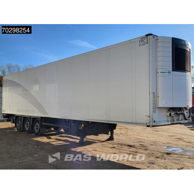 2015 Schmitz Cargobull Carrier Vector 1550-43366221