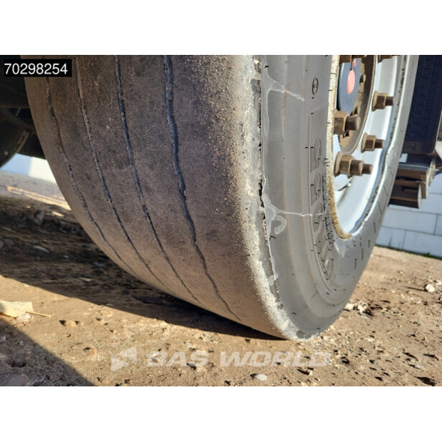 2015 Schmitz Cargobull Carrier Vector 1550-43366238