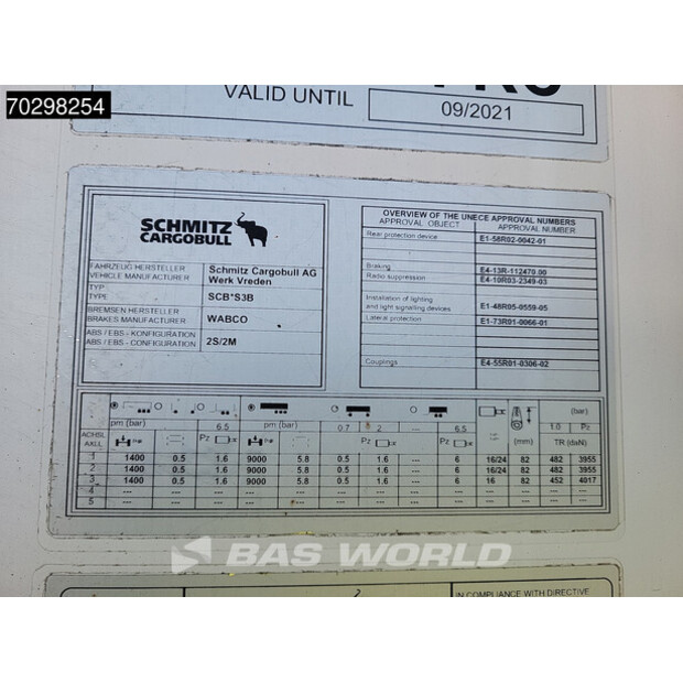 2015 Schmitz Cargobull Carrier Vector 1550-43366275