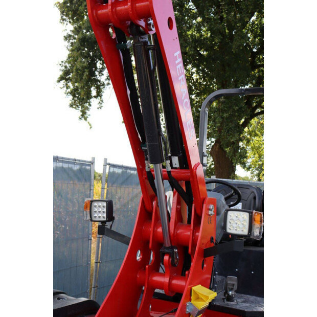 2025 Heracles H220-43366345