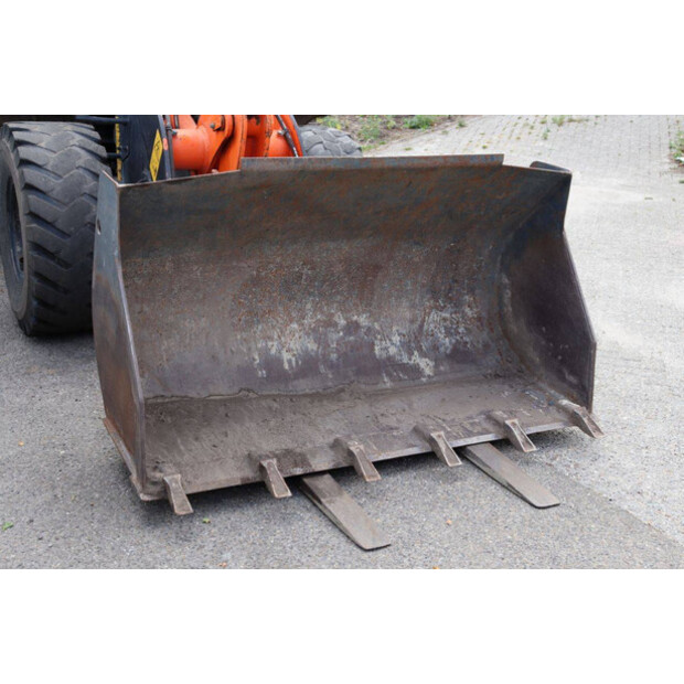 2015 Komatsu WA70-7-43366473