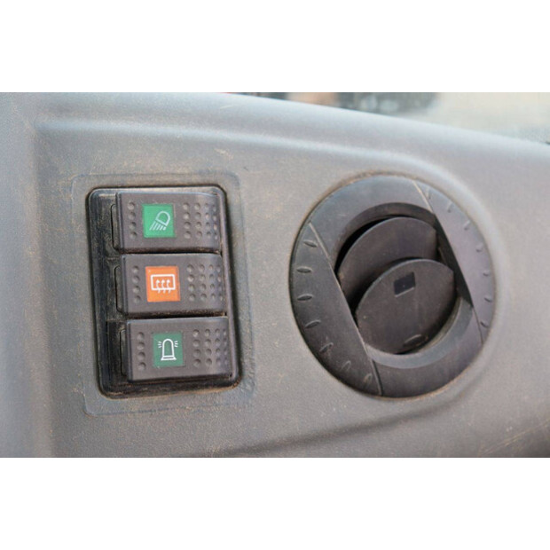 2015 Komatsu WA70-7-43366499