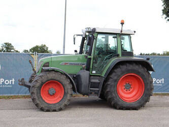 صورة ل تراكتورات زراعية فندت Vario Favorit 716