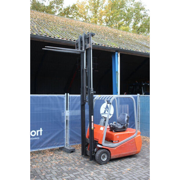 2007 BT C3E160-43366828