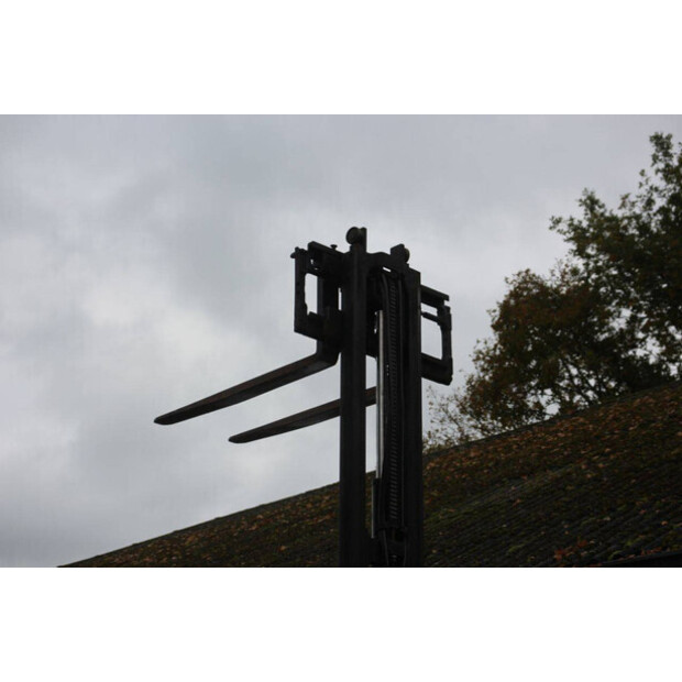 2015 Hyster J2.0 XN-43366966