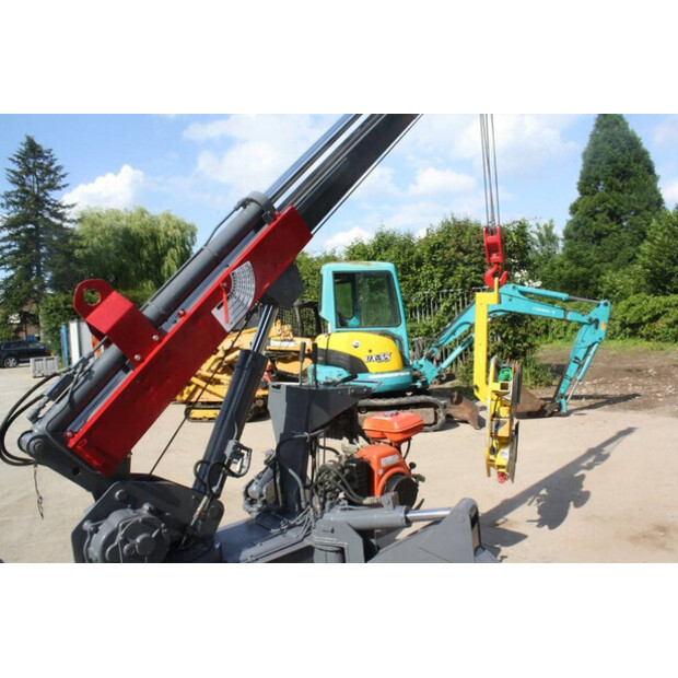 TAKEUCHI TC205-43367050