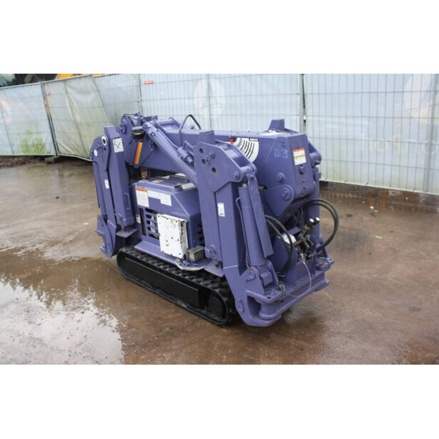 2013 MAEDA MC-205-43367059