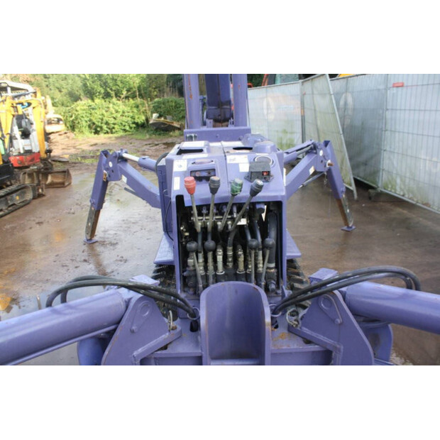 2013 MAEDA MC-205-43367077