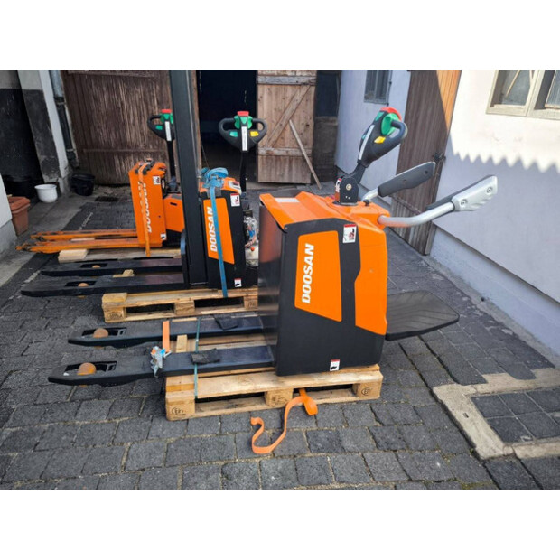 2022 دووسان BPR208-7 EPS-43367354