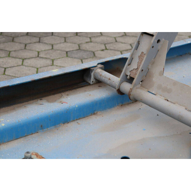 2013 Genie GS-2646-43367396