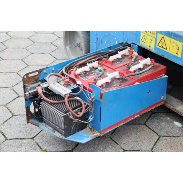 2013 Genie GS-2646-43367404