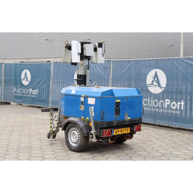 2012 Towerlight VB-9-43367710