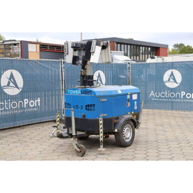 2012 Towerlight VB-9-43367715