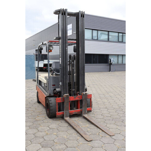 2002 NISSAN G002L25CU-43367859