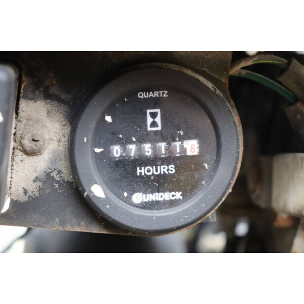 2002 Daewoo G25E-5-43368004