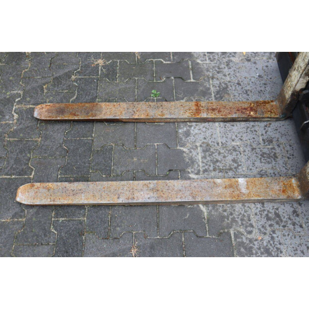 2000 يال GLP30-43368023