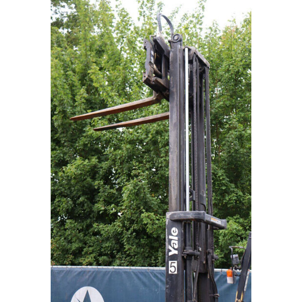 2000 يال GLP30-43368047