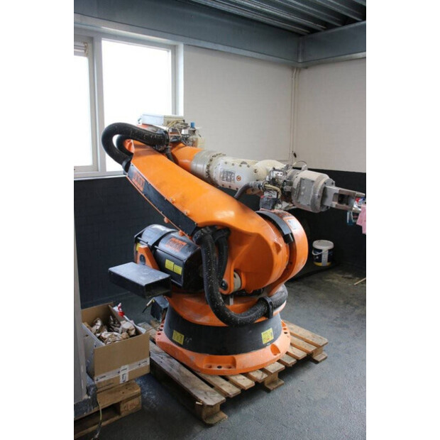 2013 UK KR 150-F 2000-43368208